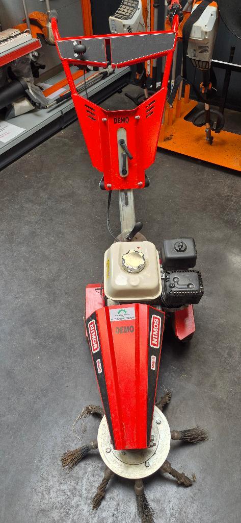 onkruidborstel Kersten MUG ll, Tuin en Terras, Hand-tuingereedschap, Zo goed als nieuw, Overige soorten, Ophalen