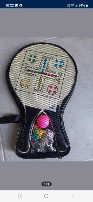 Pakket spelletjes en paletten met balletjes NIEUW beschikbaar voor biedingen