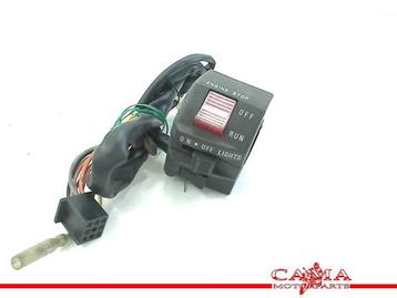 COMMUTATEUR DROIT VX 800 1990-1997 (VX800 VS51A VS51B), Utilisé