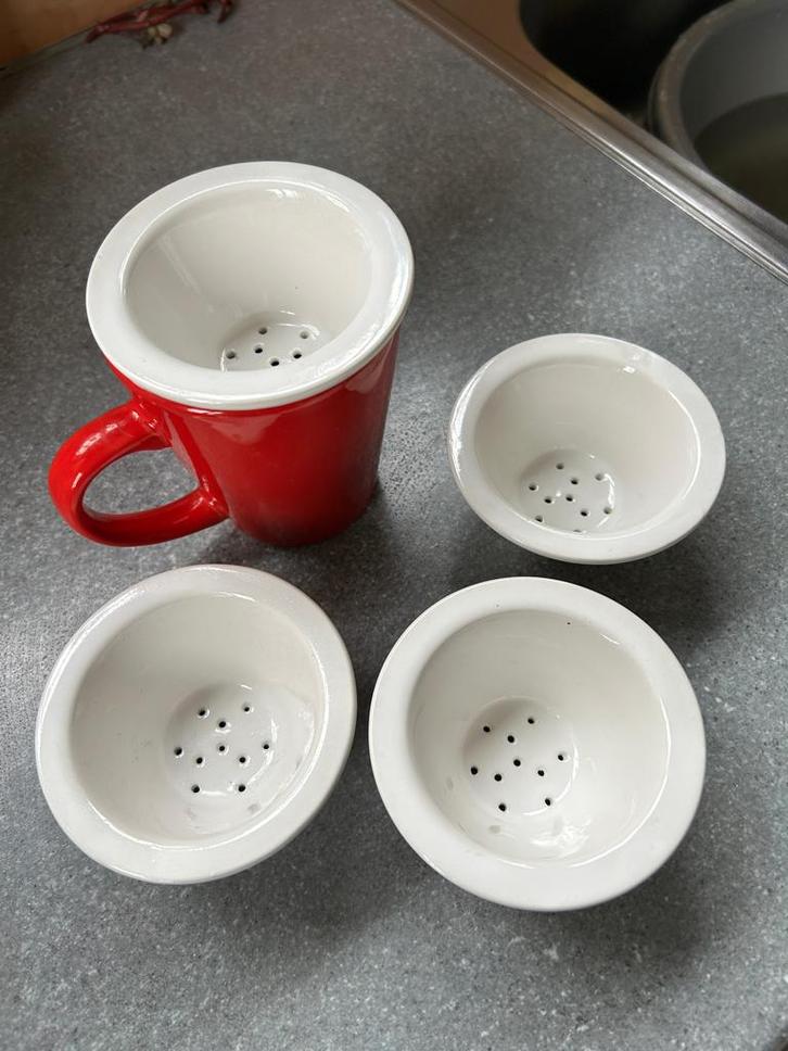 4 filtres à thé, s'adaptent à la plupart des tasses, Maison & Meubles, Cuisine | Vaisselle, Neuf, Uni, Céramique, Enlèvement ou Envoi