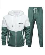 Sports Trainingspak vest + broek
– Nieuw met prijskaartje, Ophalen of Verzenden