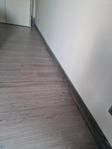 9 m2 kurkvloer beschikbaar voor biedingen