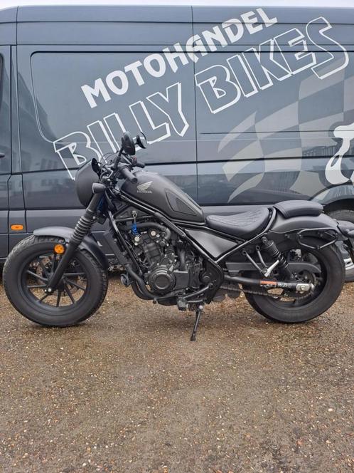 Honda CMX 500 Rebel met slechts 6700 km, Motoren, Motoren | Honda, Bedrijf, Chopper, 12 t/m 35 kW, 2 cilinders, Ophalen