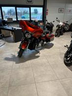 Harley davison street glide cvo, Motos, Tourisme, 2 cylindres, Particulier, Régulateur de vitesse