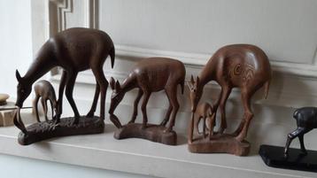 3 Afrikaanse beelden antilope -hertachtige Congo '60 beschikbaar voor biedingen