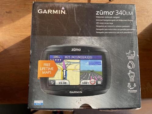 GPS Moto à écran large GARMIN Zumo 340LM  - cartes à jour, Motoren, Accessoires | Navigatiesystemen, Gebruikt, Ophalen of Verzenden