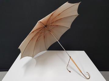 Parapluie ancien