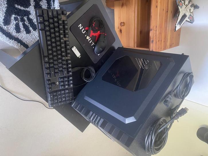 Gaming desktop computer, Computers en Software, Desktop Pc's, Gebruikt, 3 tot 4 Ghz, HDD, 16 GB, Met videokaart, Gaming, Ophalen