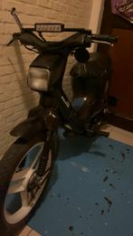 Wallaroo, Fietsen en Brommers, Ophalen