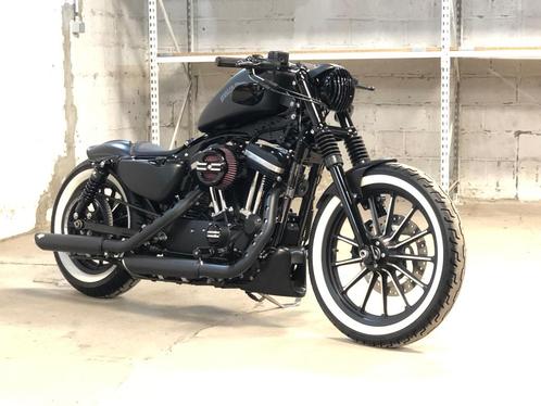 Harley Iron 883 Bobber Custom volledig zwart 1500 km, Motoren, Motoren | Harley-Davidson, Particulier, 2 cilinders, ABS, Cardan-aandrijving
