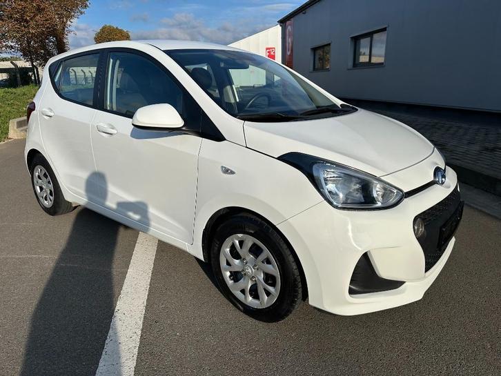 HYUNDAI  i10 - 14.000 Km - NIEUWSTAAT  - AIRCO  - 1 EIGENAAR, Auto's, Hyundai, Particulier, i10, ABS, Airbags, Airconditioning