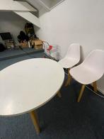 Tafeltje met stoeltjes voor kinderen, Huis en Inrichting, Ophalen, Zo goed als nieuw