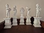 Groep van 5 Italiaanse kleine figuurtjes porselein, Antiek en Kunst, Antiek | Keramiek en Aardewerk, Ophalen of Verzenden