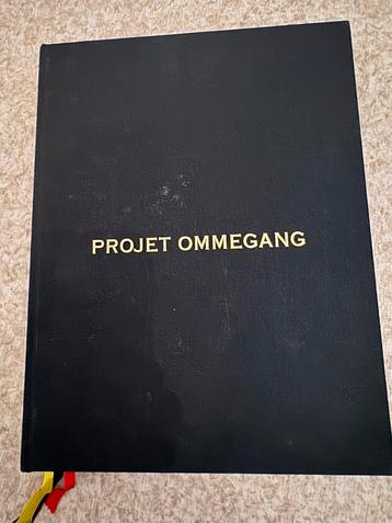 Project Ommegang - prachtig boek over kostuumschetsen beschikbaar voor biedingen