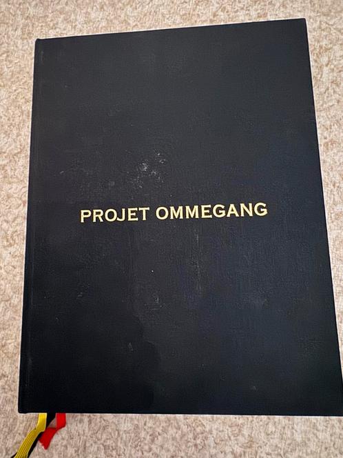 Project Ommegang - prachtig boek over kostuumschetsen, Boeken, Kunst en Cultuur | Dans en Theater, Zo goed als nieuw, Overige onderwerpen