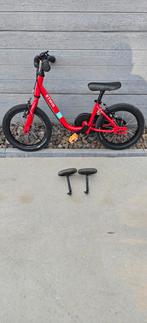 Fiets kinderfiets loopfiets Btwin 3 tot 5 jaar 14 inch, Ophalen, Zo goed als nieuw