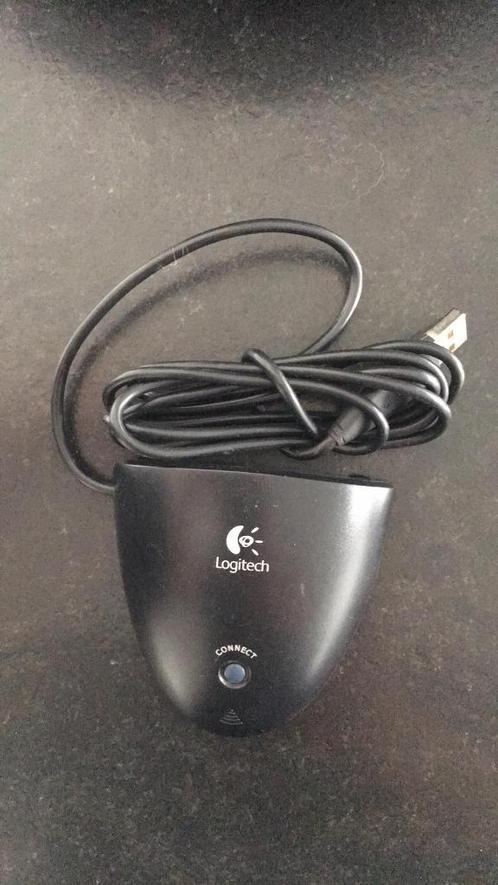 Logitech wireless receiver, Computers en Software, Pc- en Netwerkkabels, Zo goed als nieuw, Ophalen of Verzenden