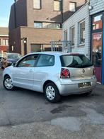 Volkswagen Polo, Argent ou Gris, Achat, Entreprise, Carnet d'entretien