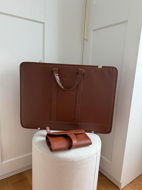 Leren tekenmap / portfolio case (55 x 40 cm) + pennenzak, Hobby en Vrije tijd, Tekenen, Zo goed als nieuw, Ophalen