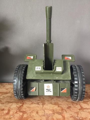 Origineel Sharna/Cherilea veldgeweer van het merk Action Man beschikbaar voor biedingen