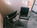 2 zwart lederen stoelen met chrome., Huis en Inrichting, Stoelen, Ophalen, Gebruikt, Zwart
