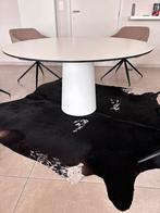 Ronde tafel Moooi 140cm, 100 tot 150 cm, 100 tot 150 cm, Kunststof, Rond