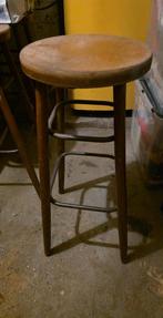 Ancien tabouret de café dans un état impeccable, Huis en Inrichting, Barkrukken, Ophalen, Zo goed als nieuw
