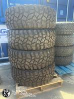 Set (4) Cooper Discoverer STT Pro modderbanden 305/70R18 dem, 18 inch, Gebruikt, Ophalen of Verzenden, 305 mm