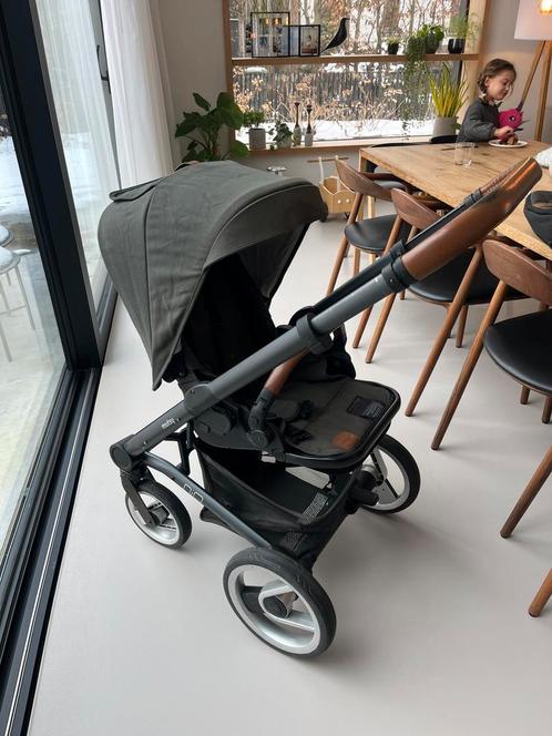 Donkergroene mutsy nio incl accessoires, Kinderen en Baby's, Kinderwagens en Combinaties, Gebruikt, Mutsy, Ophalen