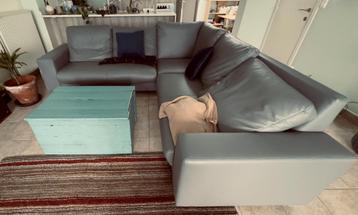 Gratis Hoekbank hoekzetel zetel grijs 260cm x 260cm beschikbaar voor biedingen