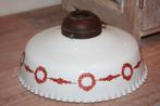 Retro  antieke oude luchter lampekap kapje opaline met krans, Ophalen of Verzenden