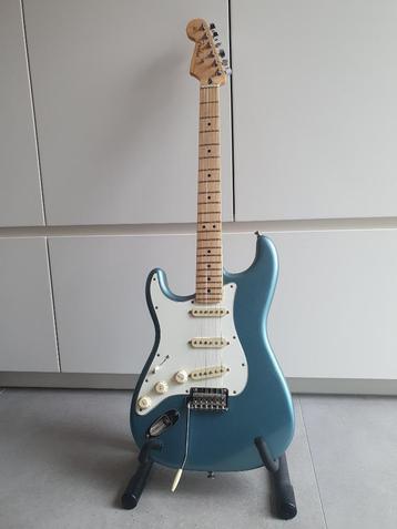 Fender Stratocaster - linkshandige gitaar beschikbaar voor biedingen