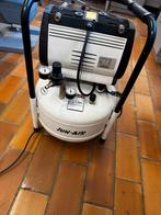 Tandtechniek Compressor Jun-Air, Ophalen, Zo goed als nieuw