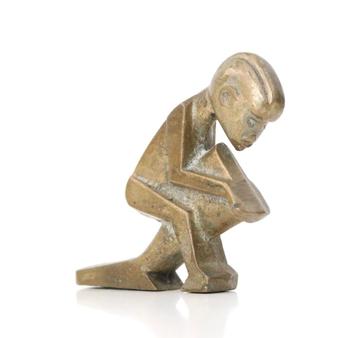 A ‘MBALA’ BOTTLE OPENER - Brons Kongo beschikbaar voor biedingen