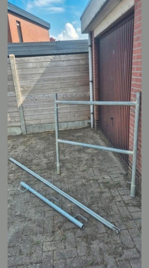 Stelling, Doe-het-zelf en Bouw, Steigers, Zo goed als nieuw, Ophalen