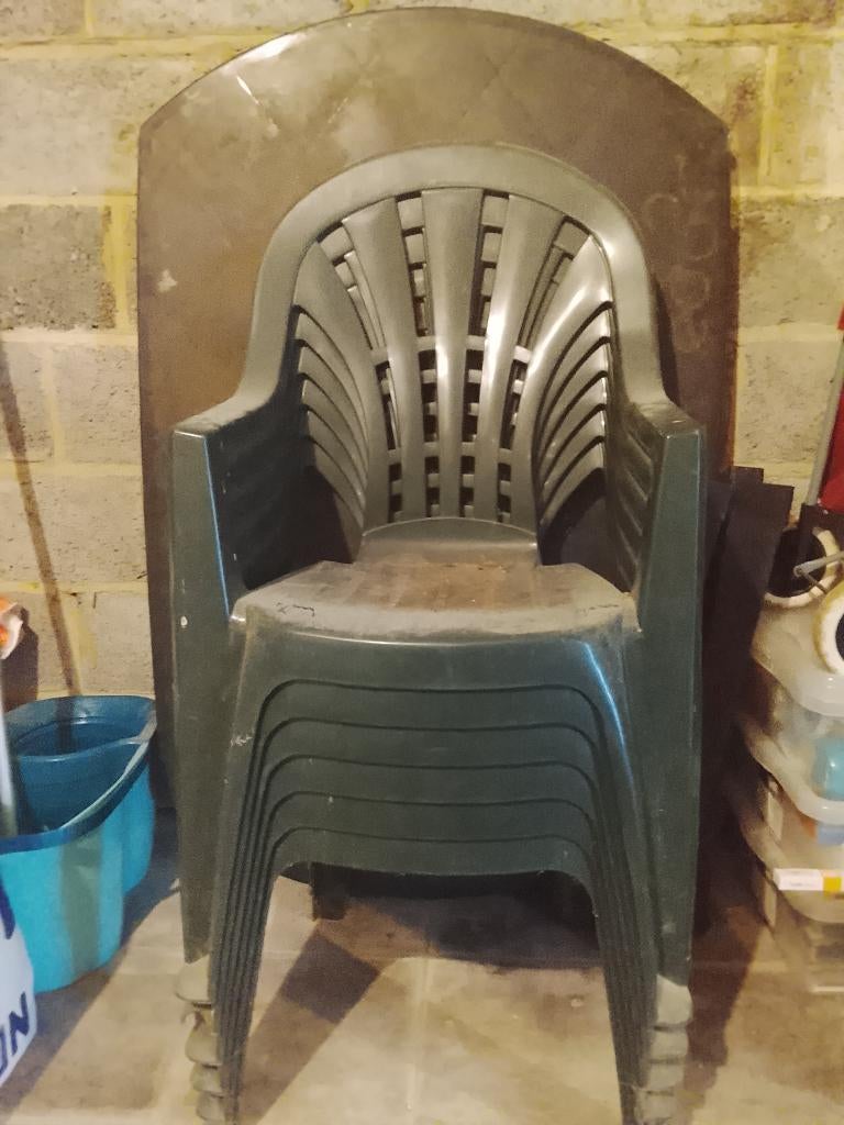 Tuinset met 6 stoelen, Ophalen, Kunststof, 6 zitplaatsen, Zo goed als nieuw