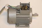 Asynchrone motor in drie fasen., Ophalen, Gebruikt, Elektromotor, 1800 rpm of meer