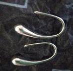 boucles d'oreilles argentées  cneuves 5€, Handtassen en Accessoires, Oorbellen, Overige materialen, Hangers, Ophalen of Verzenden