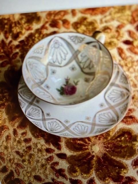 Tasse à café en porcelaine avec plaque inférieure, Enlèvement ou Envoi, Neuf, Porcelaine, Tasse et/ou soucoupe