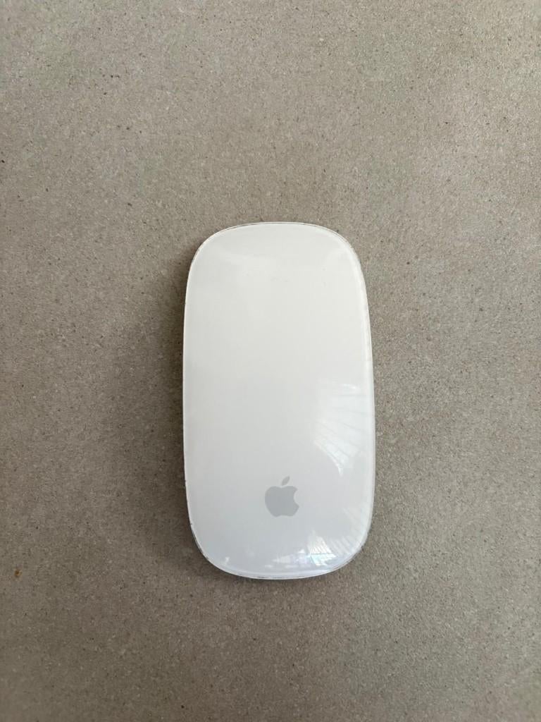 Apple Magic Muis (draadloos), Computers en Software, Muizen, Muis, Ophalen of Verzenden, Zo goed als nieuw, Draadloos