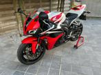 Honda CBR 600 RR **originele staat ** 28000km**topstaat !!**, Motoren, 4 cilinders, Motorrijbewijs A, Bedrijf, Sport