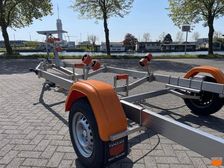 Vanclaes Excelleron 1800 - direct leverbaar, Watersport en Boten, Boottrailers, Nieuw, Verstelbare verlichting, Geremd, Ophalen