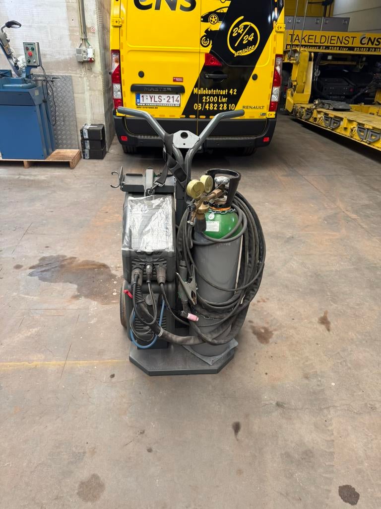 Migatronic centig 200 AC/DC, Doe-het-zelf en Bouw, Gereedschap | Lasapparaten, Ophalen, Zo goed als nieuw, 150 tot 250 ampère