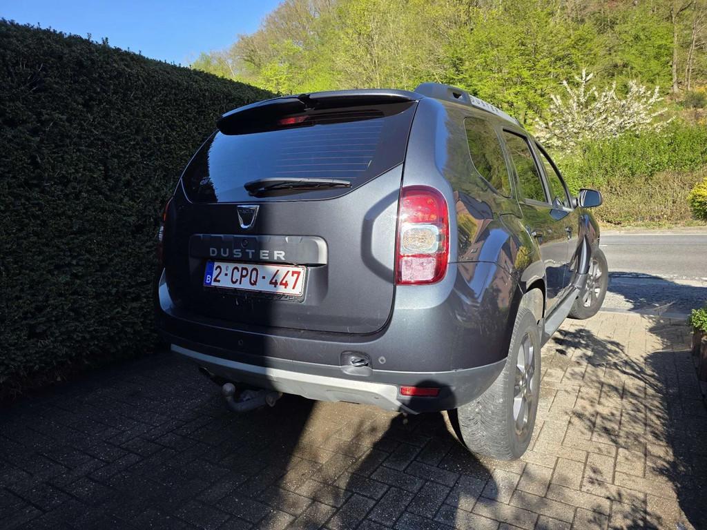 Dacia Duster 1.5 dCi/4x2/EURO6/AUTOMATIQUE/CARPASS, Automaat, Stof, Gebruikt, 4 cilinders