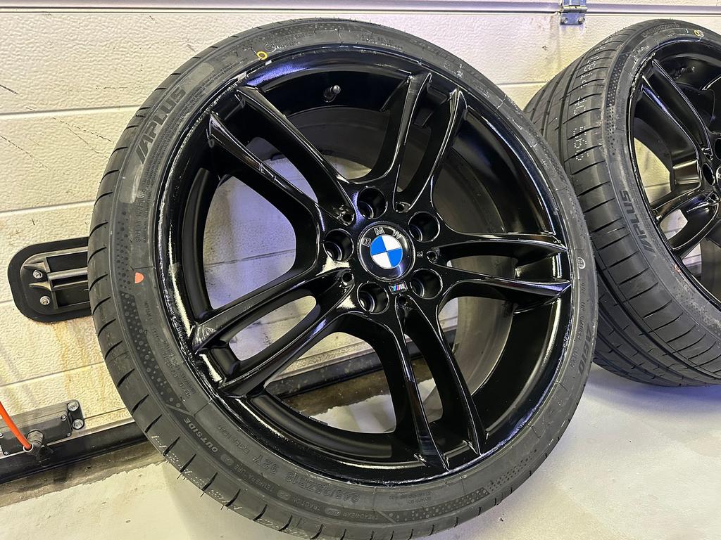 18inch Originele BMW Breedset Velgen Style 261 5x120 F20E46E, Autos : Pièces & Accessoires, Pneus & Jantes, Pneus et Jantes, Véhicule de tourisme