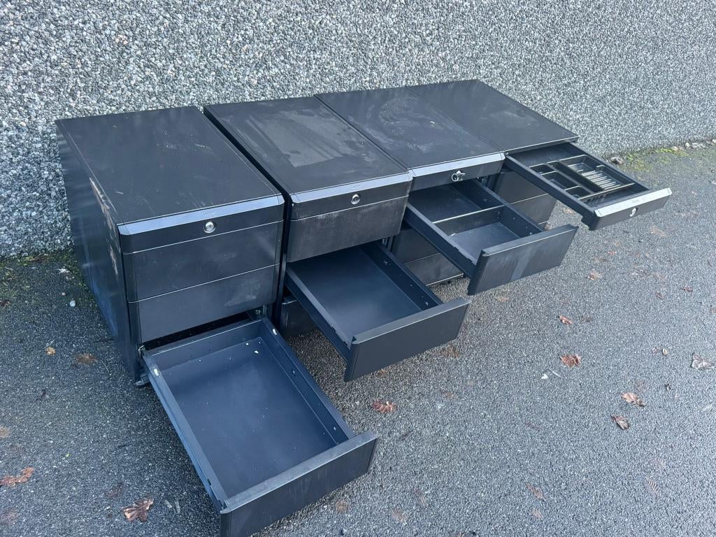 4 x Verrijdbaar Ladeblok – 3 Laden – Gispen 40 € per stuk, Ophalen, Gebruikt, Metaal