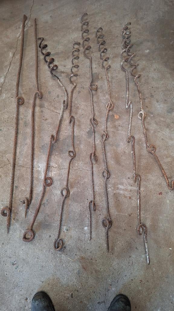 Krul piketten wo1, Ophalen