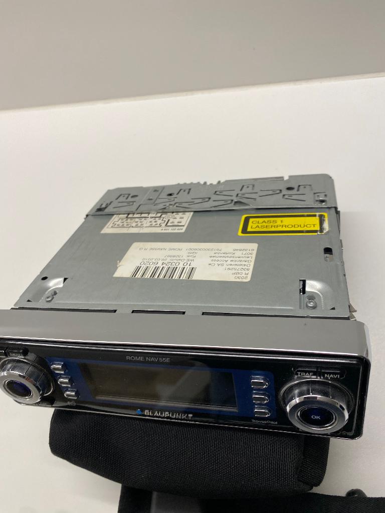 Autoradio, Ophalen, Zo goed als nieuw