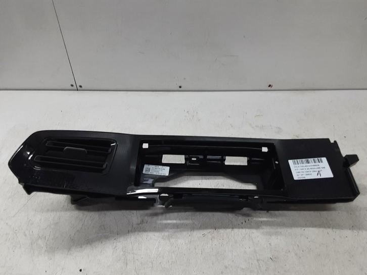 DIVERS DIVERS Volkswagen Tiguan (CT1) (571858019), Autos : Pièces & Accessoires, Autres pièces automobiles, Volkswagen, Utilisé