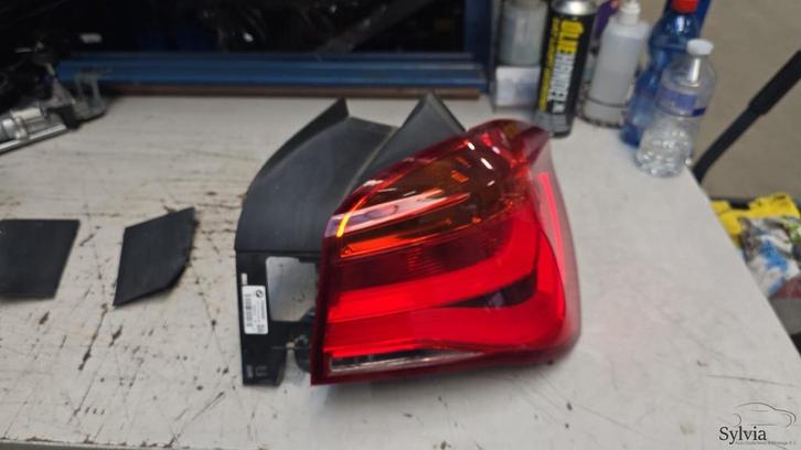 Achterlicht op zijpaneel rechts BMW 1 serie F20 F21 LCi 6321, Auto-onderdelen, Verlichting, Gebruikt, Ophalen of Verzenden